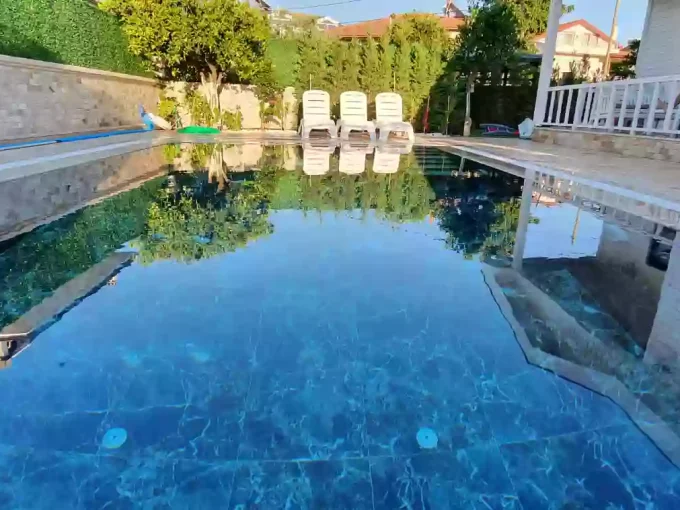 Fethiye kiralık villa müstakil havuzlu 3 oda bir salon
